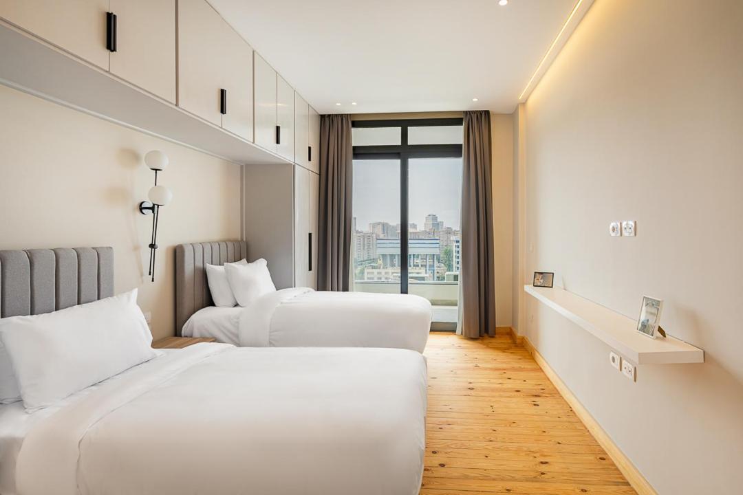 Brassbell L Zamalek L Om Kolthoom L Nile View Apartment *