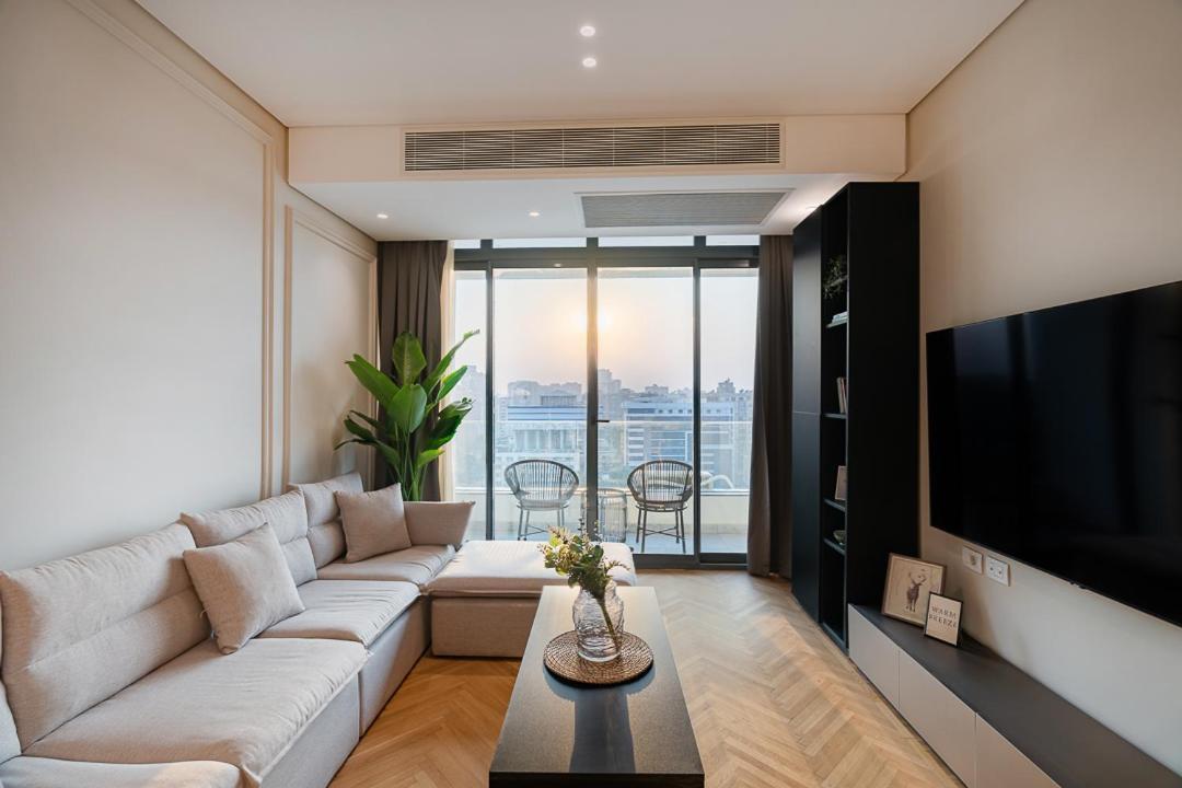 Apartment Brassbell L Zamalek L Om Kolthoom L Nile View Cairo
