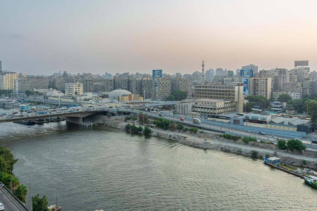 Brassbell L Zamalek L Om Kolthoom L Nile View *